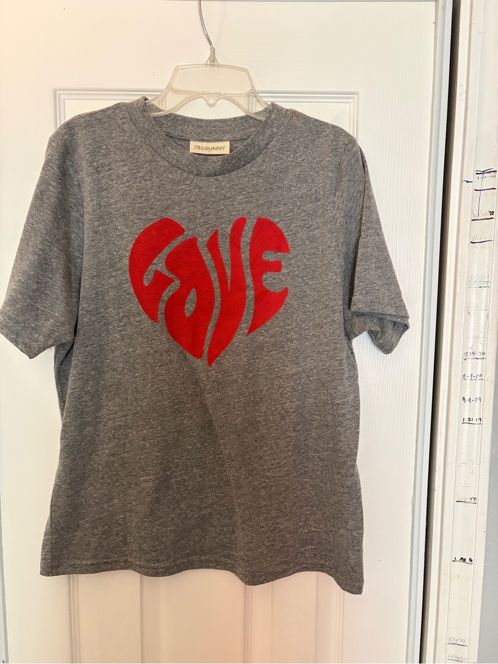 78&Sunny Gray Short Sleeve Tee with Red Heart 'Love' Graphic